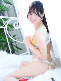 穂花くるみ